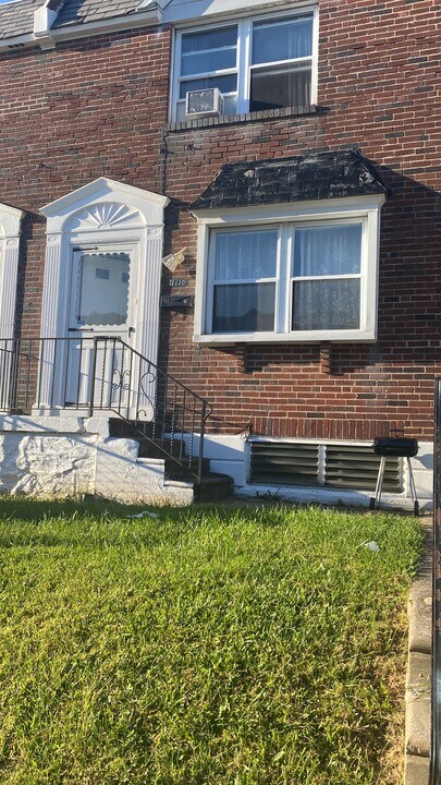 1110 Elbridge St in Philadelphia, PA - Building Photo
