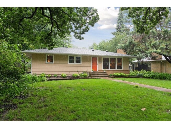 property at 4113 Beverly Ave