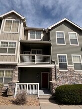 8490 Canyon Rim Trl in Englewood, CO - Foto de edificio - Building Photo