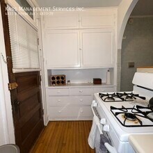 4833 N Hoyne Ave-Unit -4833-2B in Chicago, IL - Building Photo - Building Photo