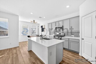 3016 Riddler Wy in Little Elm, TX - Building Photo - Building Photo