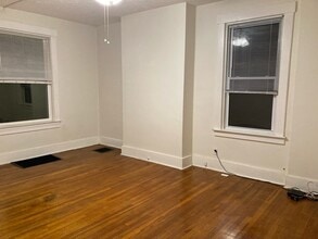6319 Monitor St, Unit 6317 Apt #1 in Pittsburgh, PA - Building Photo - Building Photo