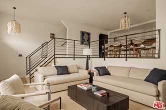 625 Mildred Ave in Los Angeles, CA - Building Photo - Building Photo