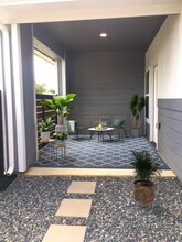 709 W Woodard St in Denison, TX - Foto de edificio - Building Photo