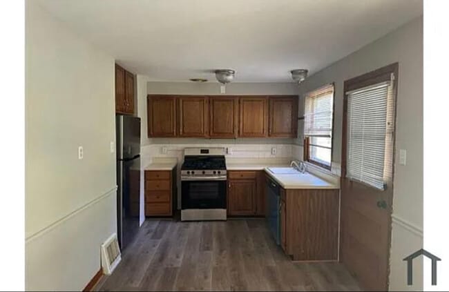 9924 Gloucester Dr in St. Louis, MO - Building Photo - Building Photo