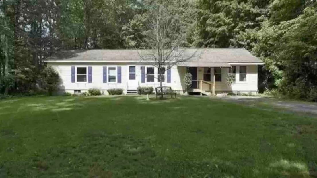 185 Big Bay Road in Queensbury, NY - Building Photo