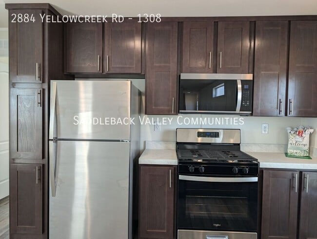 property at 2884 Yellow Creek Rd