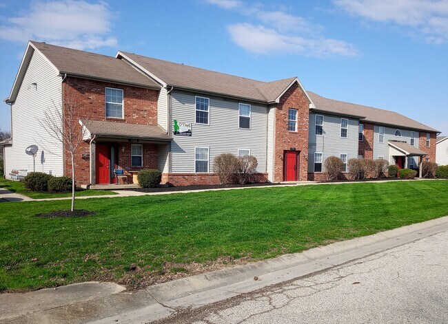 2923-2927 Horizon Dr in West Lafayette, IN - Building Photo - Building Photo