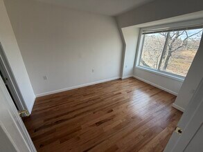 332 Jamaicaway, Unit 406 in Boston, MA - Building Photo - Building Photo