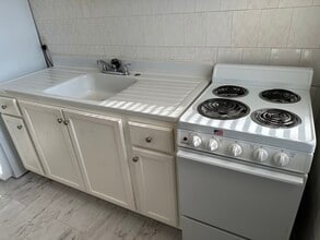 3 Corbin Ct, Unit 3-B Corbin Court in Wilmington, DE - Building Photo - Building Photo