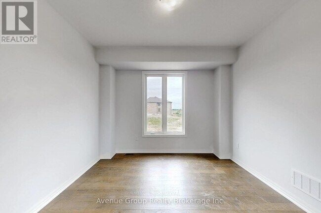 1 Fisher Rd in Kawartha Lakes, ON - Building Photo - Building Photo