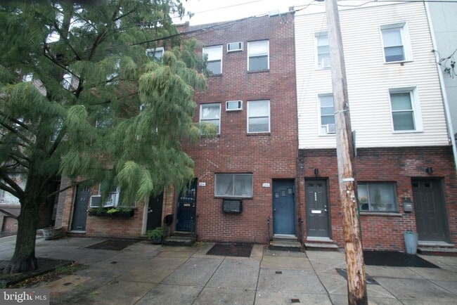 property at 1154 S 11th St