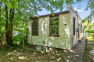 5532 Robin Ave in St. Louis, MO - Building Photo - Building Photo
