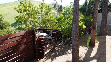 4438 Jasper St, Unit 1/2 in Los Angeles, CA - Building Photo - Building Photo