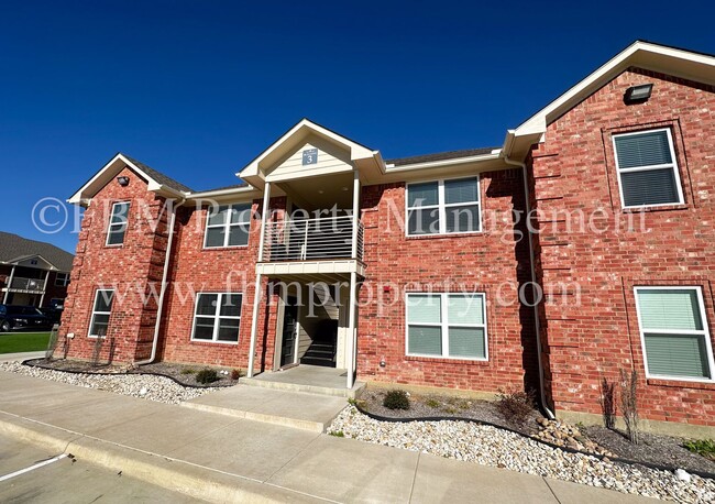property at 1203 N Clay St