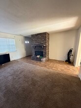 4460 Hillcrest Dr in Columbia, MO - Building Photo - Building Photo