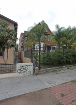 819 Beacon Ave in Los Angeles, CA - Foto de edificio - Building Photo