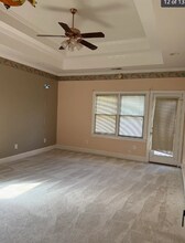 10210 Culpepper Ct in Harrisburg, NC - Building Photo - Building Photo