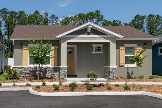 Avilla Cypress Creek in Sun City Center, FL - Building Photo - Building Photo