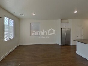 298 Timber Kate Pl in Henderson, NV - Building Photo - Building Photo