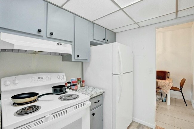 640 NW 13th St, Unit #25