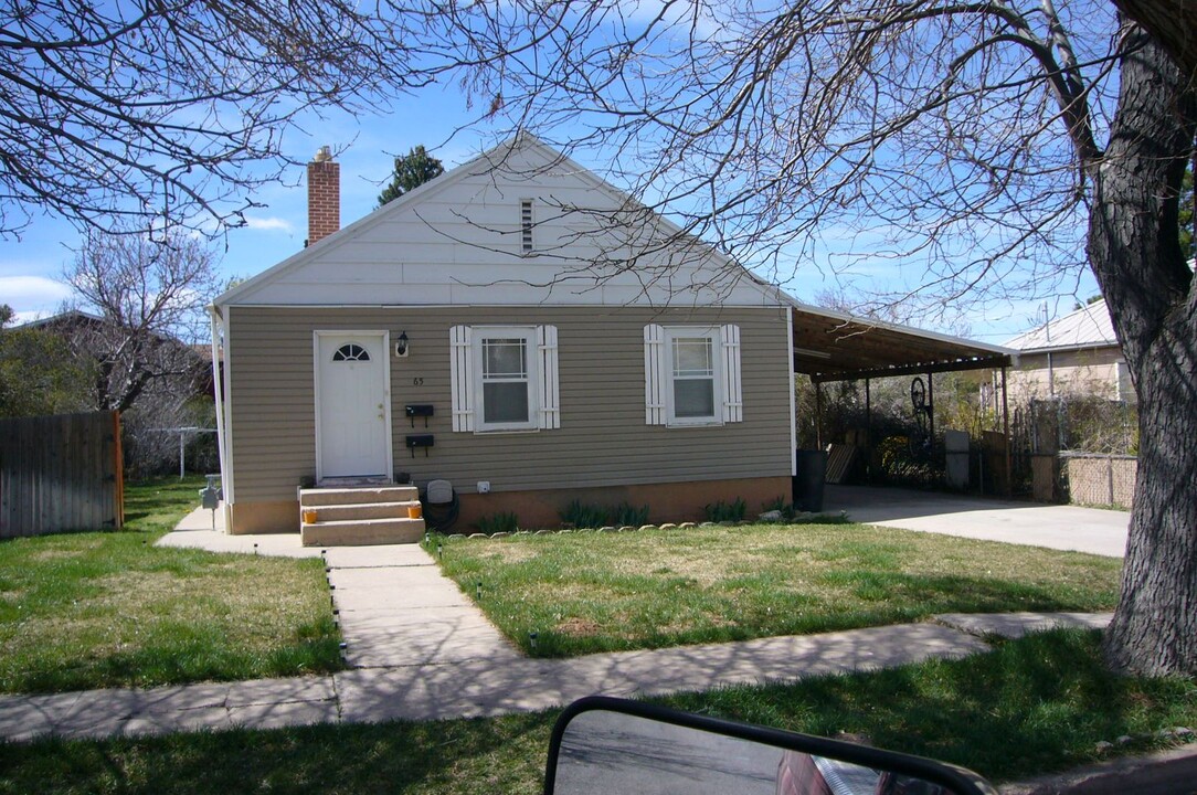 65 N 700 W in Cedar City, UT - Building Photo