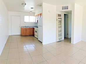 701 W 12th St in Casa Grande, AZ - Foto de edificio - Interior Photo