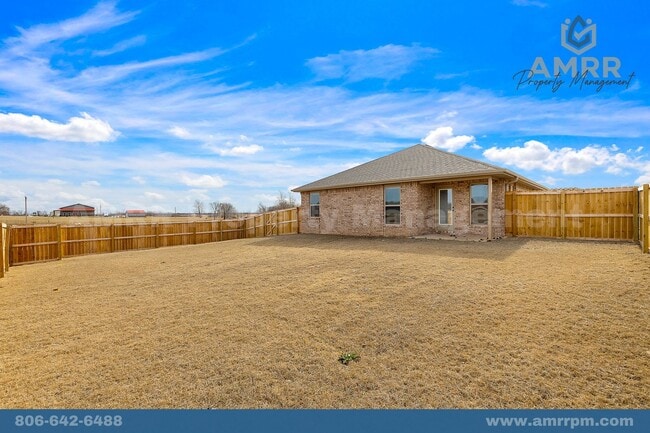 1008 SW Shirley Ave in Gentry, AR - Building Photo - Building Photo