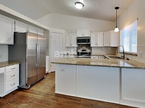 1008 E 11780 S in Sandy, UT - Building Photo - Building Photo