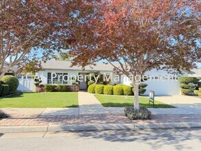 1600 Memorial Dr in Hollister, CA - Building Photo - Building Photo