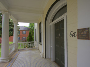 Residences at Gracie Mansion in Little Rock, AR - Building Photo - Building Photo