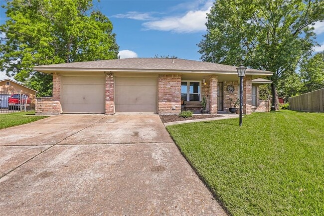 8719 Brackley Ln in Houston, TX - Building Photo - Building Photo