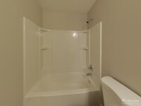 818 Westpointe Dr photo'