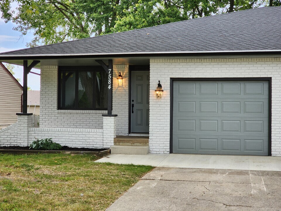 7584 Bingham Ct in Columbus, OH - Building Photo