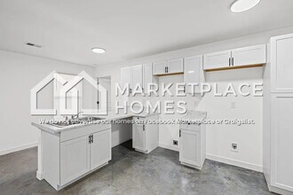 1375 Cooper St in Memphis, TN - Building Photo - Building Photo