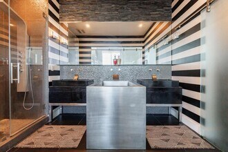 285 Centennial Olympic Park Dr NW in Atlanta, GA - Building Photo - Building Photo