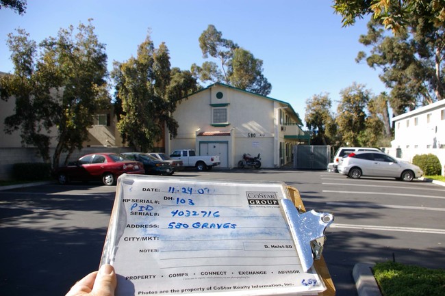 Graves Apartments in El Cajon, CA - Building Photo - Other