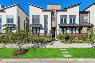 16647 Bristol Steel Ln in Cypress, TX - Building Photo