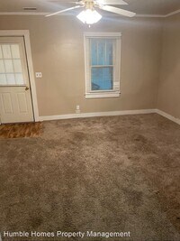 205 Boggess Ave photo'