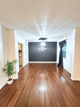 1315 Bell Grimes Ln in Nashville, TN - Foto de edificio - Building Photo