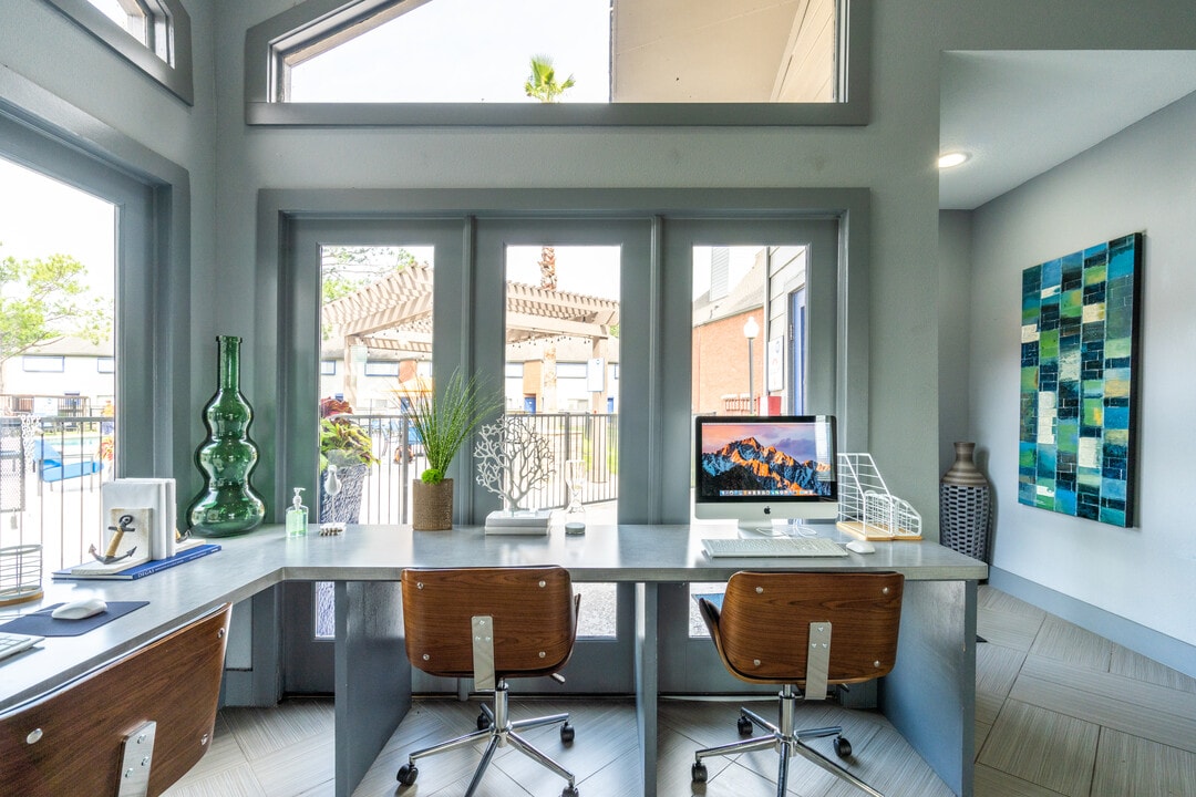 Harbour Point Apartments Photo