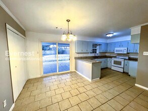 89 Pheasant Run Dr in Cabot, AR - Foto de edificio - Building Photo