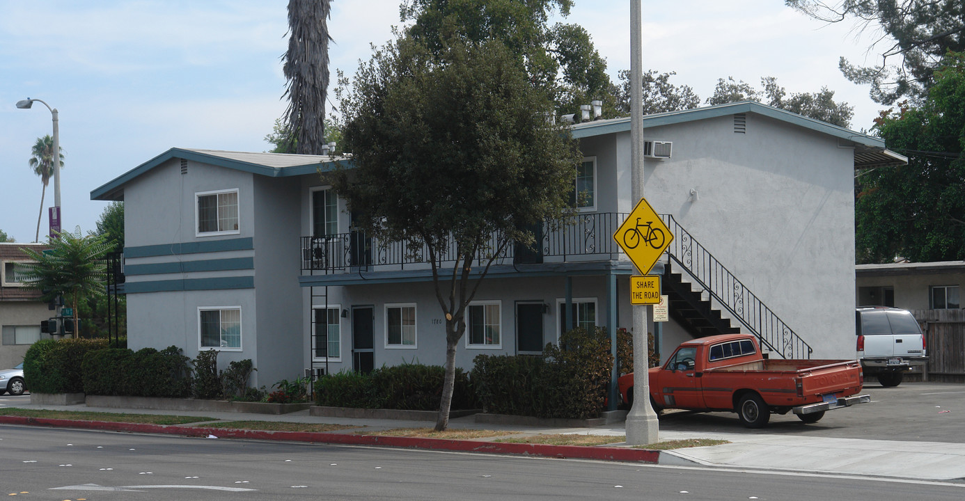 1780 Del Mar Blvd in Pasadena, CA - Building Photo