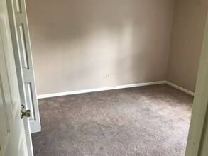 523 Woods Dr in Columbia, TN - Building Photo - Building Photo