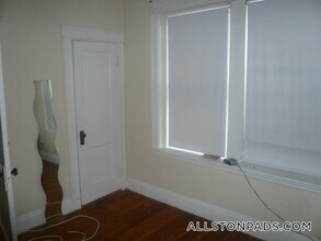 1185 Commonwealth Avenue in Boston, MA - Building Photo - Building Photo