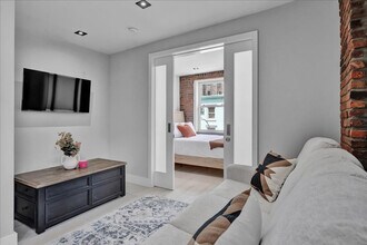 120 Mulberry St in New York, NY - Building Photo - Building Photo