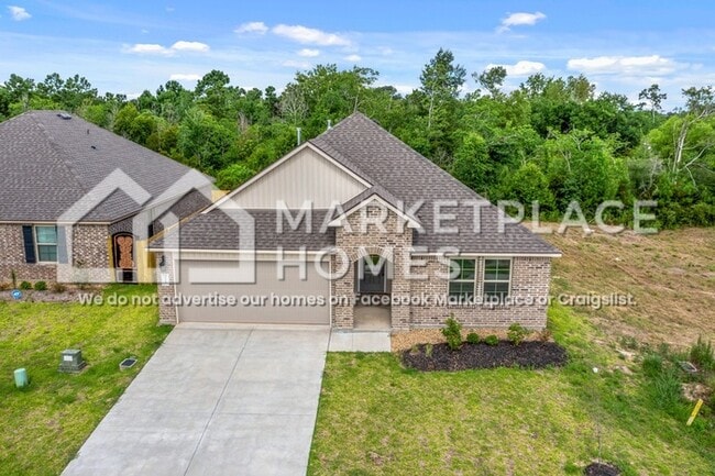 3160 N Blue Heron Dr in Lake Charles, LA - Building Photo - Building Photo