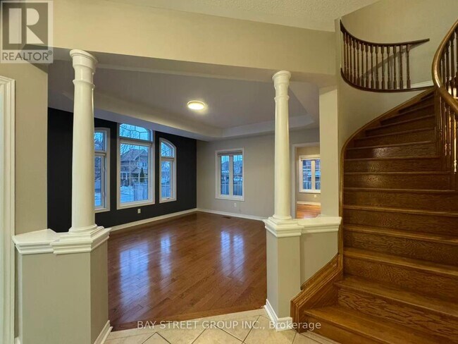 79 Ian Dr in Georgina, ON - Building Photo - Building Photo