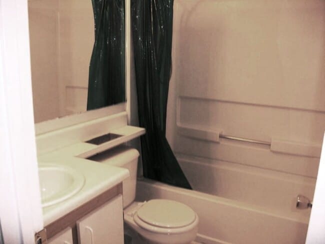 property at 102 Calhoun St