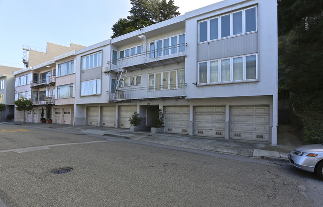 300 Graystone Ter in San Francisco, CA - Building Photo - Building Photo